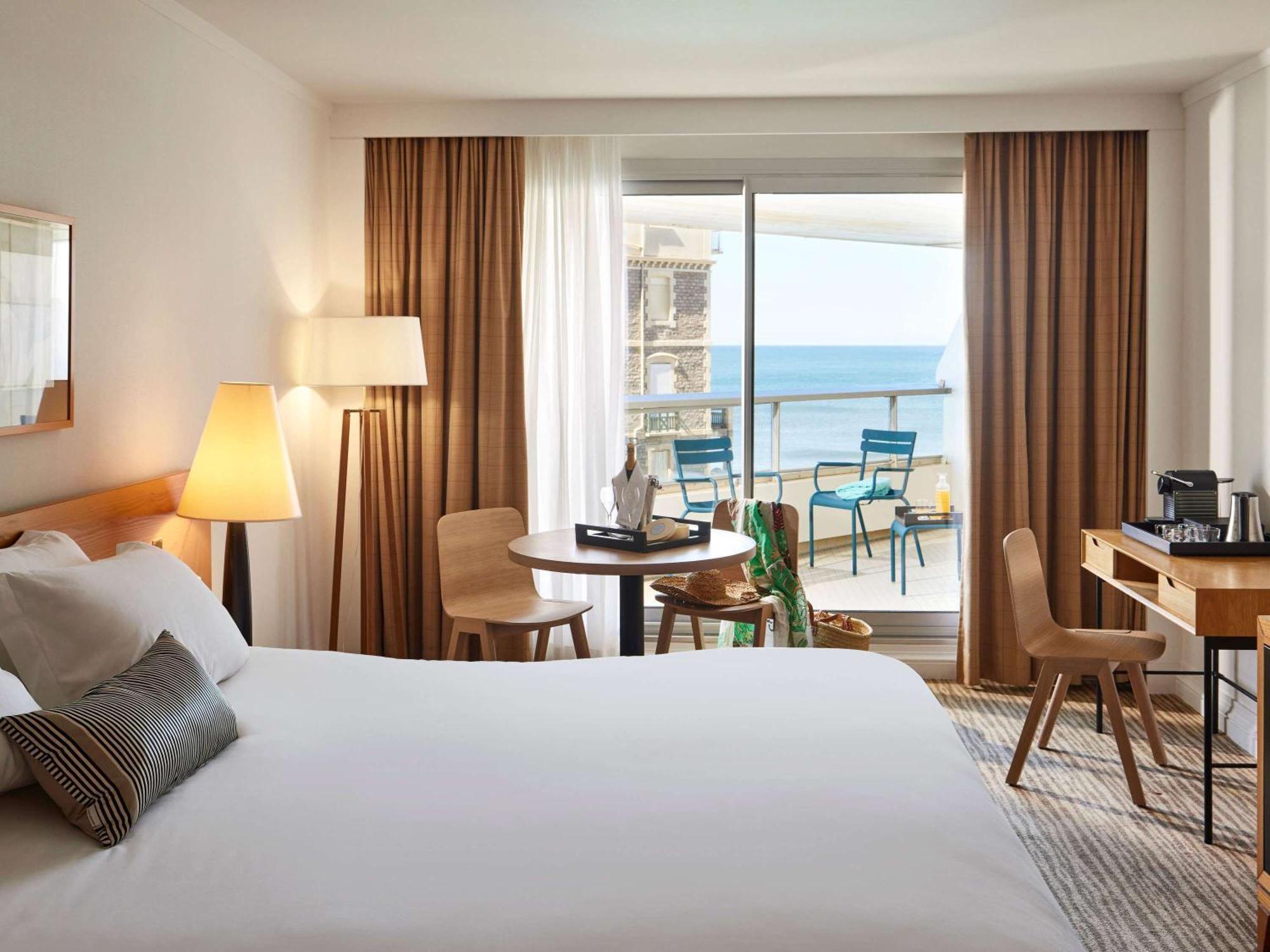 Sofitel Biarritz Le Miramar Thalassa Sea y Spa Exterior foto