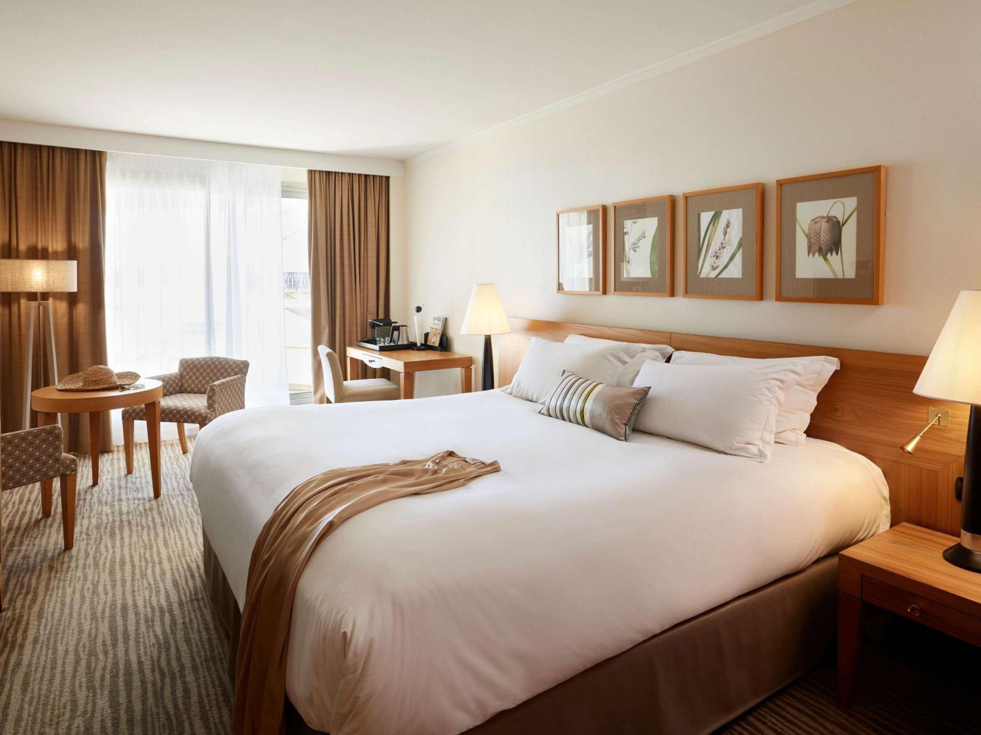 Sofitel Biarritz Le Miramar Thalassa Sea y Spa Exterior foto